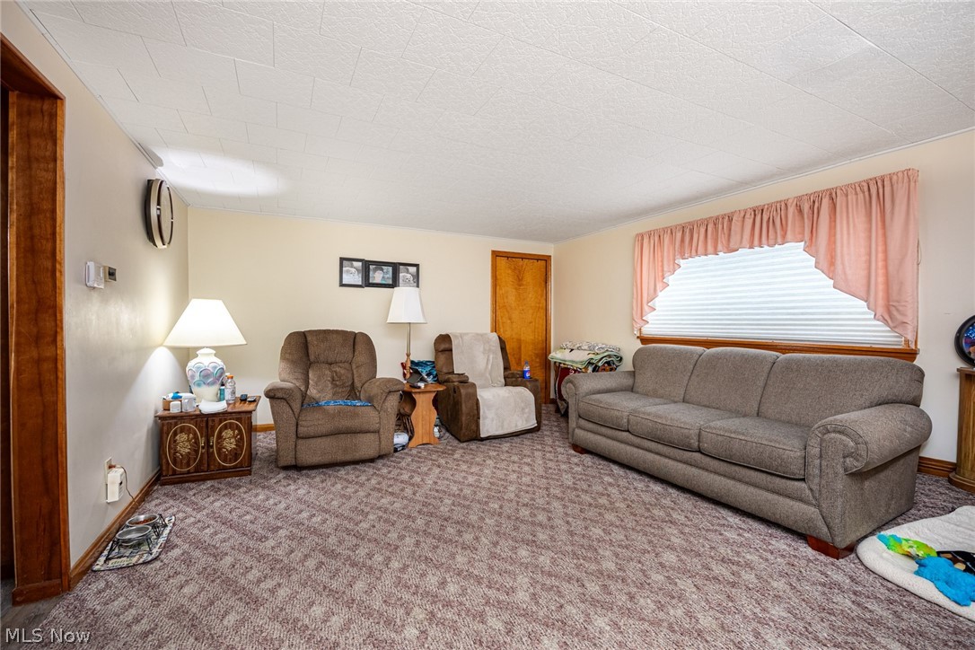 716 Adams Street Conesville OH 43811