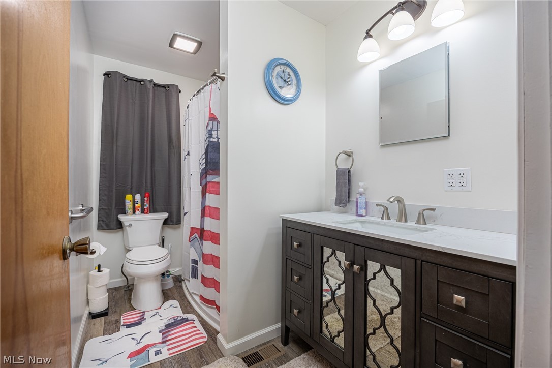 716 Adams Street Conesville OH 43811