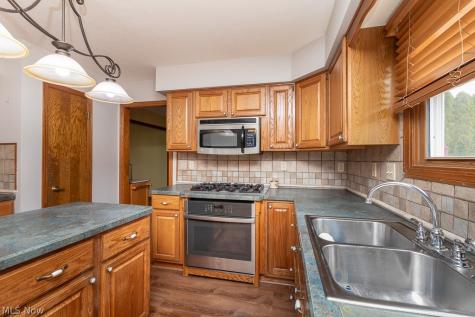 595 Montgomery Drive Brunswick OH 44212