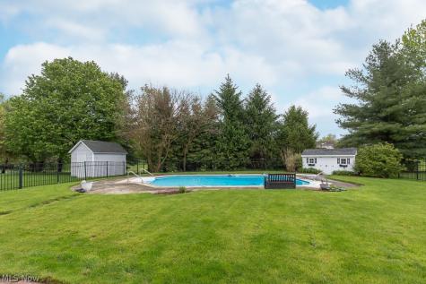 595 Montgomery Drive Brunswick OH 44212