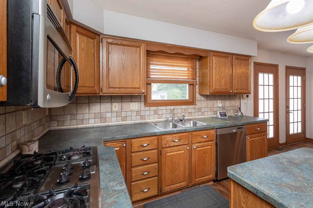 595 Montgomery Drive Brunswick OH 44212