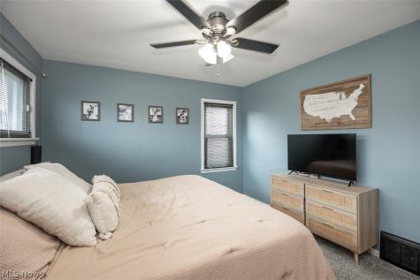 30404 Oakdale Road Willowick OH 44095