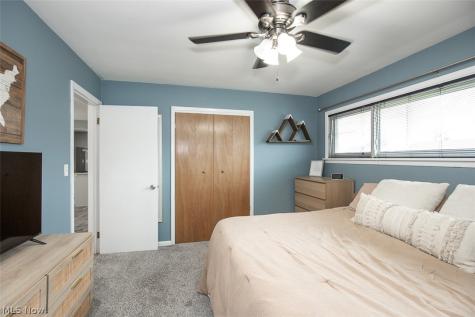 30404 Oakdale Road Willowick OH 44095
