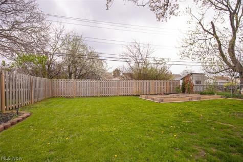 30404 Oakdale Road Willowick OH 44095