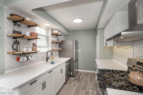 30404 Oakdale Road Willowick OH 44095