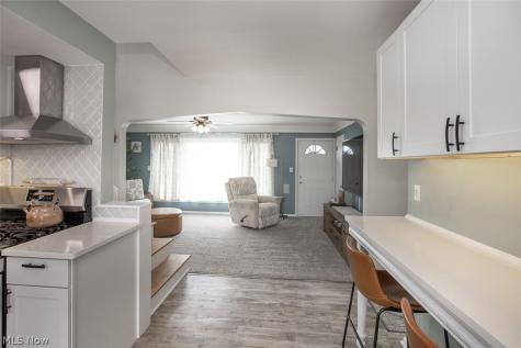 30404 Oakdale Road Willowick OH 44095