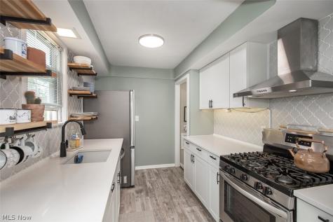 30404 Oakdale Road Willowick OH 44095