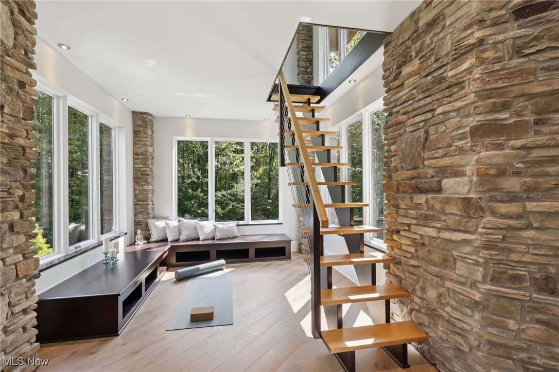 11945 Ladue Trail Chagrin Falls OH 44023