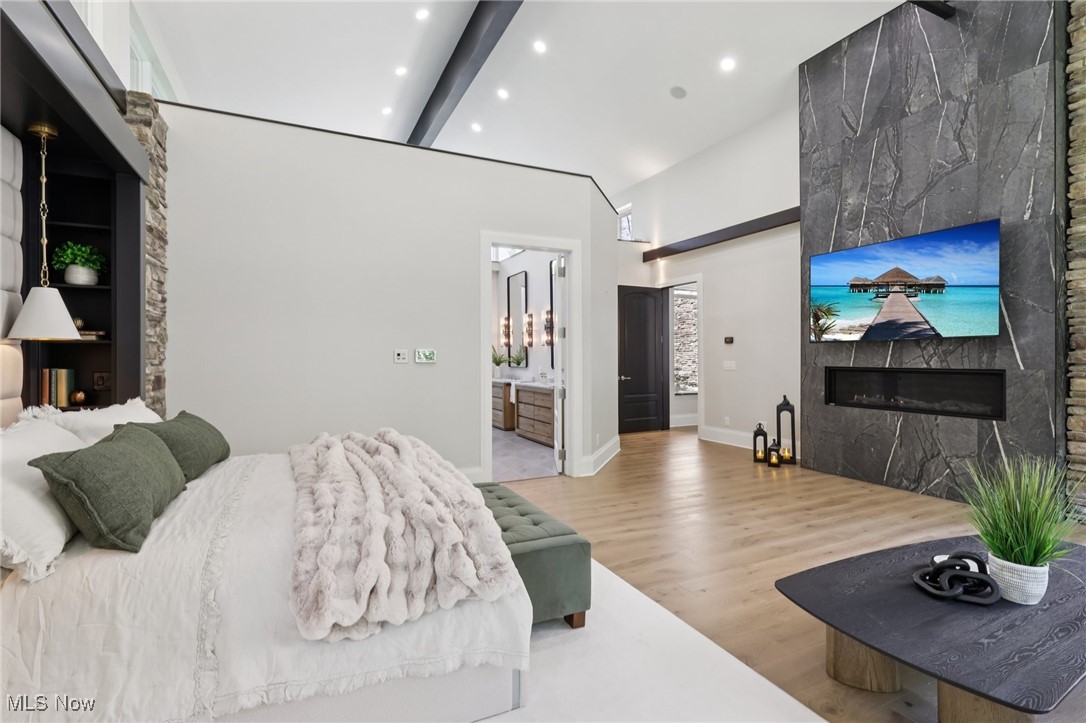 11945 Ladue Trail Chagrin Falls OH 44023