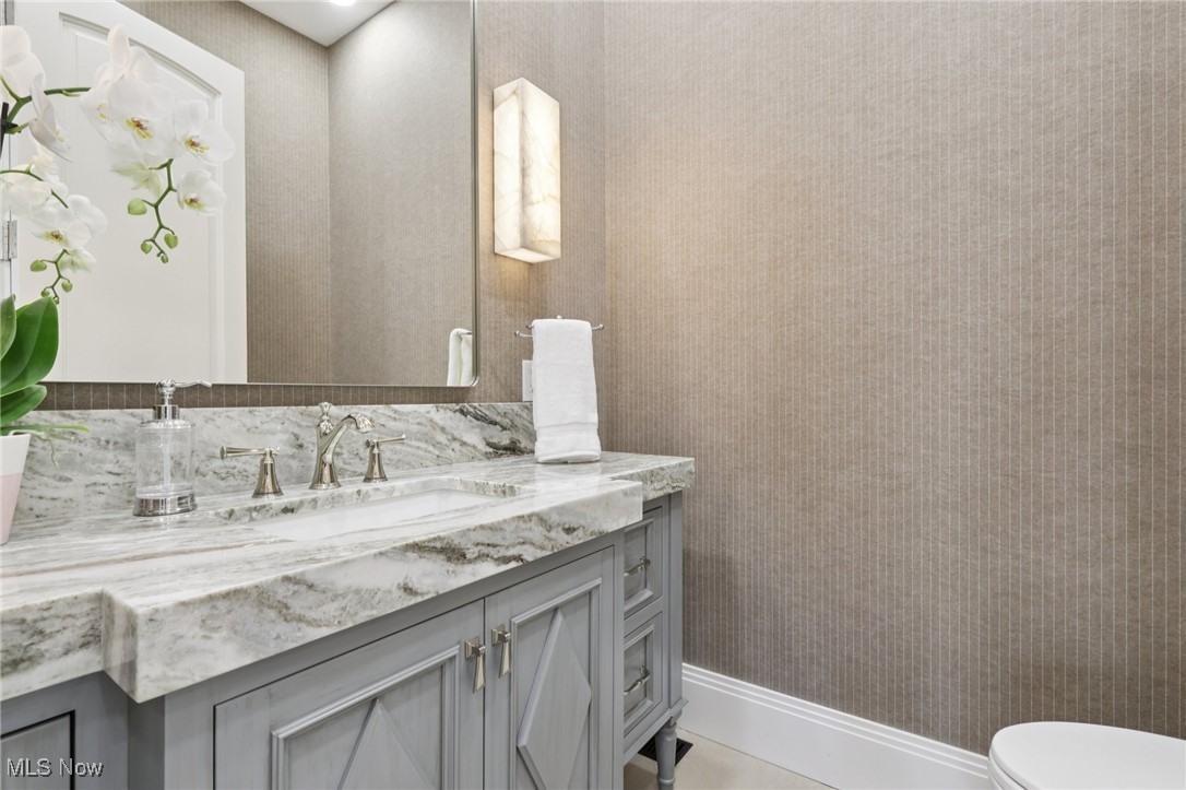 11945 Ladue Trail Chagrin Falls OH 44023