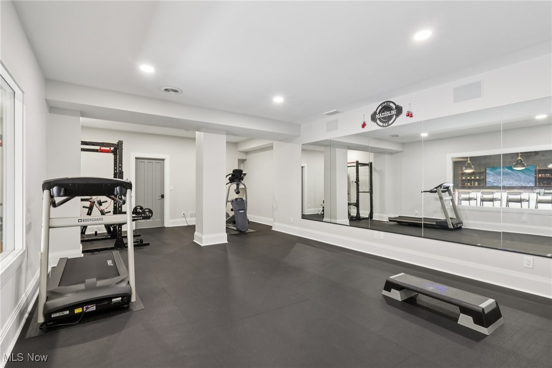 11945 Ladue Trail Chagrin Falls OH 44023