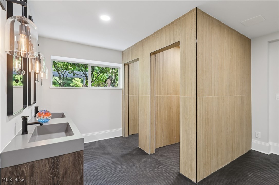 11945 Ladue Trail Chagrin Falls OH 44023