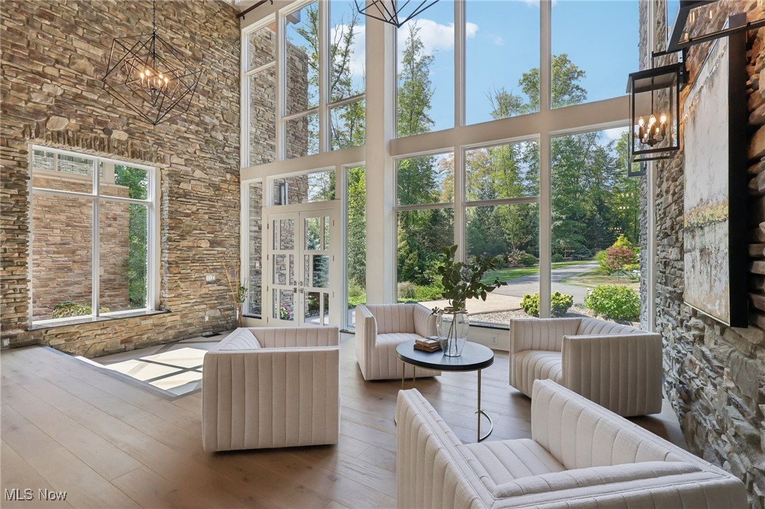 11945 Ladue Trail Chagrin Falls OH 44023