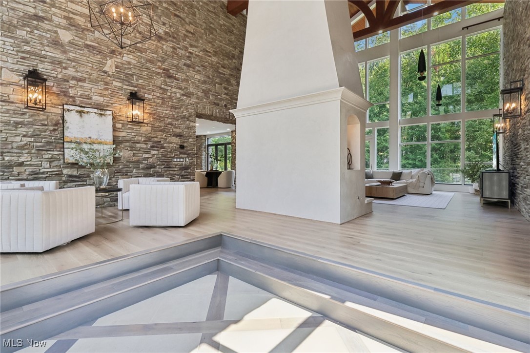 11945 Ladue Trail Chagrin Falls OH 44023