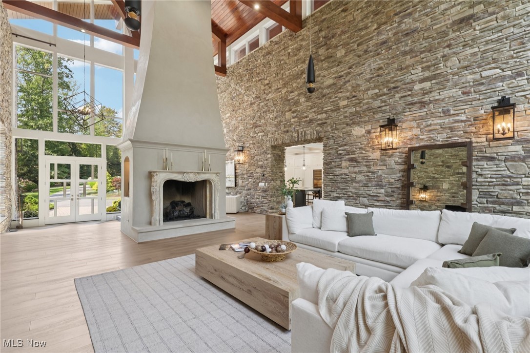 11945 Ladue Trail Chagrin Falls OH 44023