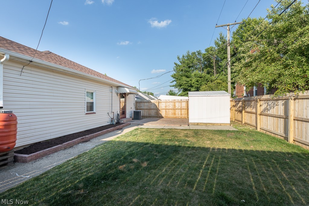 14733 Grapeland Avenue Cleveland OH 44111
