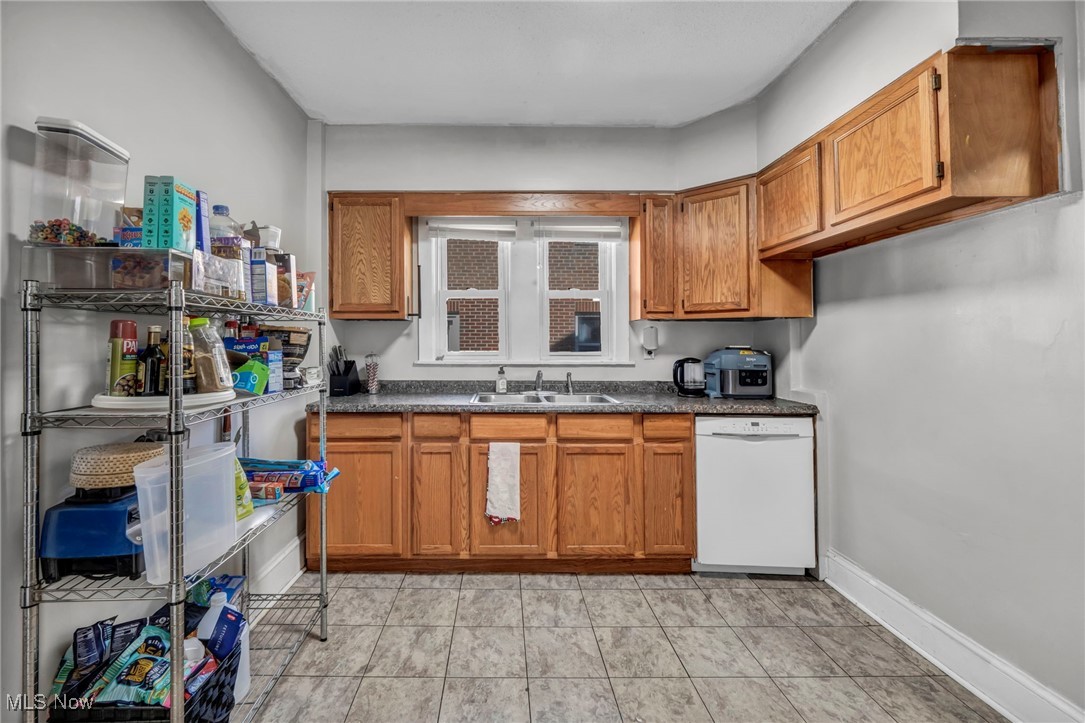 888 Greenwood Avenue Akron OH 44320