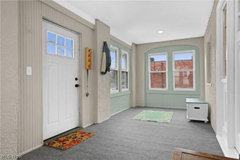 318 Pioneer Street Akron OH 44305