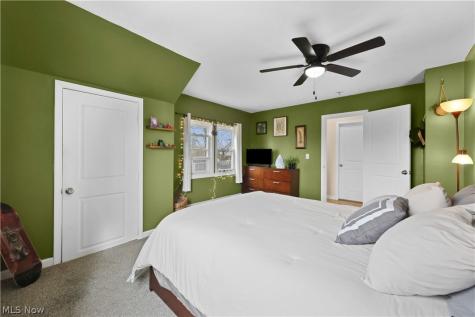 318 Pioneer Street Akron OH 44305