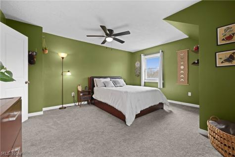 318 Pioneer Street Akron OH 44305
