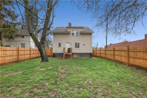 318 Pioneer Street Akron OH 44305
