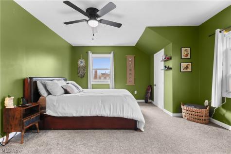 318 Pioneer Street Akron OH 44305