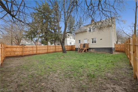 318 Pioneer Street Akron OH 44305