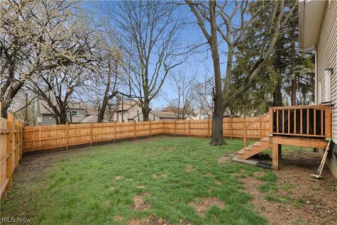 318 Pioneer Street Akron OH 44305