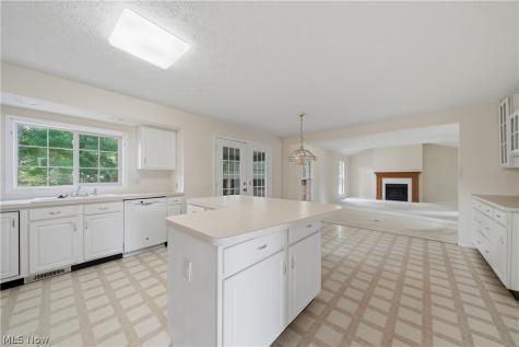 7168 Celina Street NW Massillon OH 44646