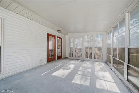 7168 Celina Street NW Massillon OH 44646