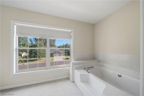 7168 Celina Street NW Massillon OH 44646