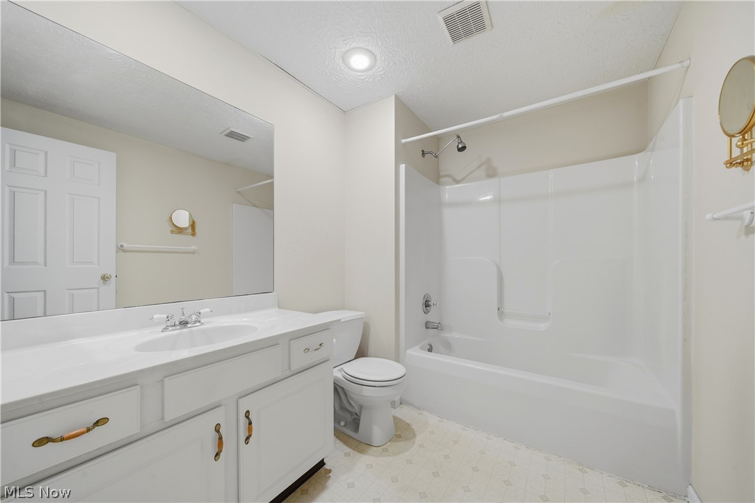 7168 Celina Street NW Massillon OH 44646