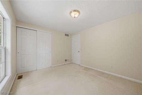 7168 Celina Street NW Massillon OH 44646