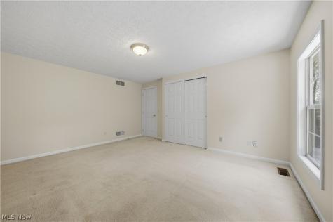 7168 Celina Street NW Massillon OH 44646