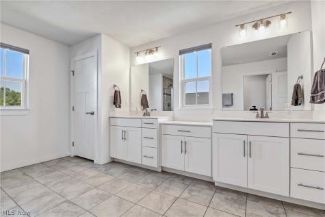 36270 Jannie Lane North Ridgeville OH 44039