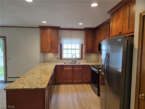 1225 Plymouth Street NW Massillon OH 44646