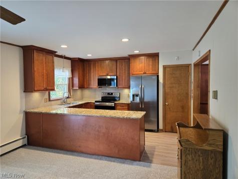 1225 Plymouth Street NW Massillon OH 44646