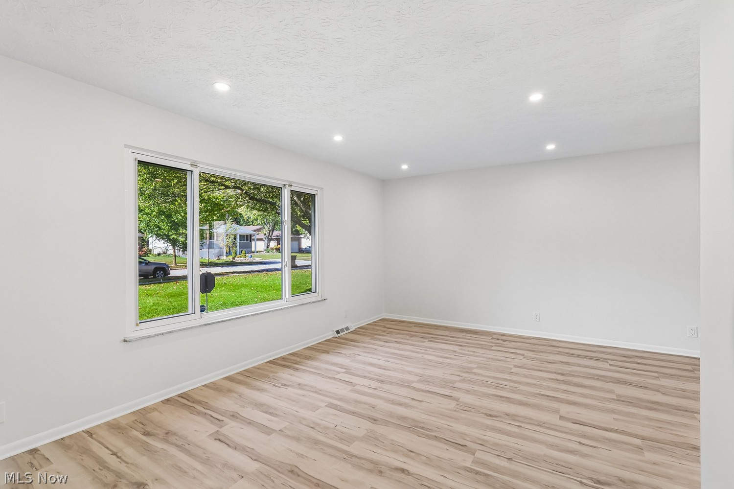 6567 Copley Avenue Solon OH 44139