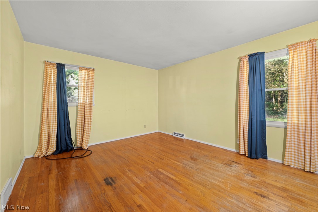 1484 Erie Avenue Akron OH 44312