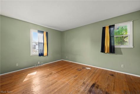 1484 Erie Avenue Akron OH 44312