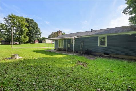 1484 Erie Avenue Akron OH 44312