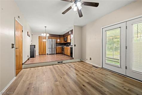1484 Erie Avenue Akron OH 44312