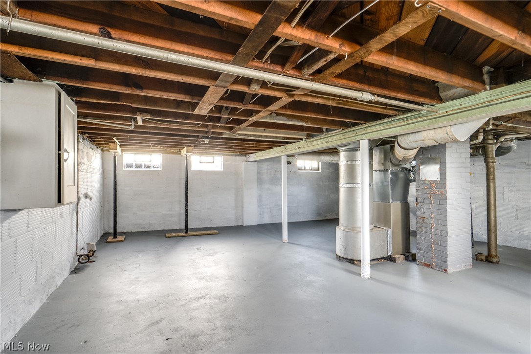 1701 Brown Street Akron OH 44301