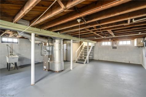 1701 Brown Street Akron OH 44301