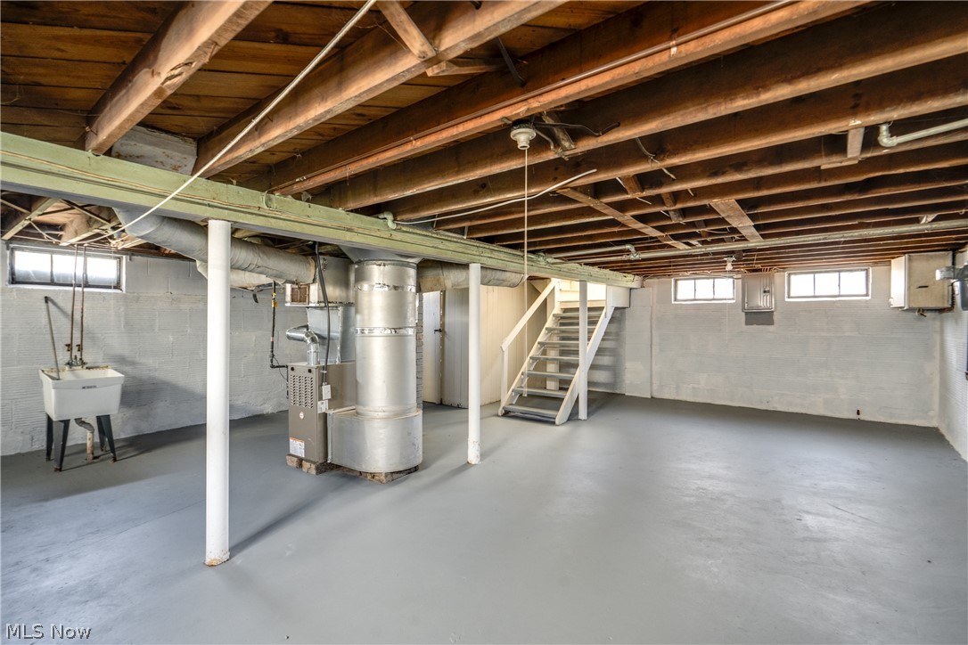 1701 Brown Street Akron OH 44301
