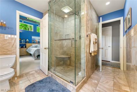 40 Redfern Drive Youngstown OH 44505