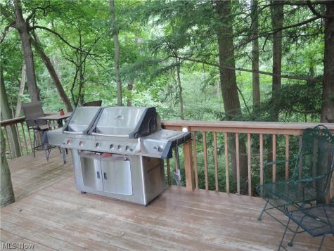 40 Redfern Drive Youngstown OH 44505