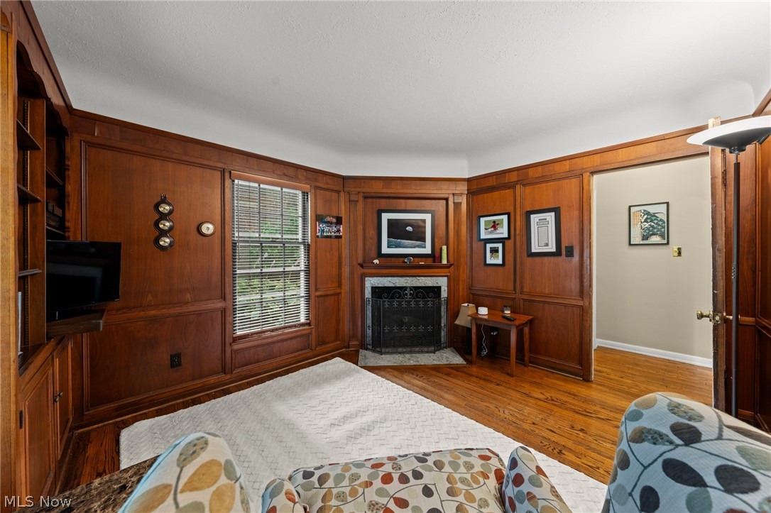 2686 Cranlyn Road Shaker Heights OH 44122