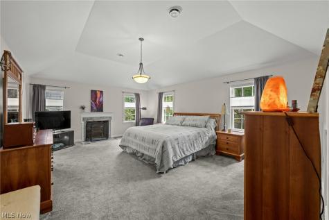 2686 Cranlyn Road Shaker Heights OH 44122