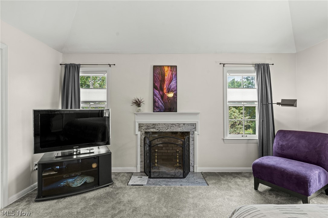 2686 Cranlyn Road Shaker Heights OH 44122